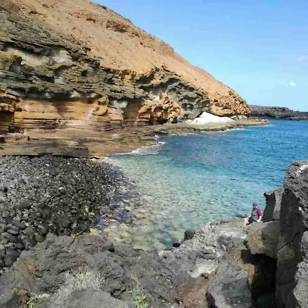 Amarilla Rocks شقة طوستا ديل سيلونثيو